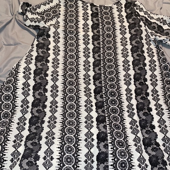 NWOT- size medium- Frumos brand. Short dress or long tunic - Picture 8 of 8